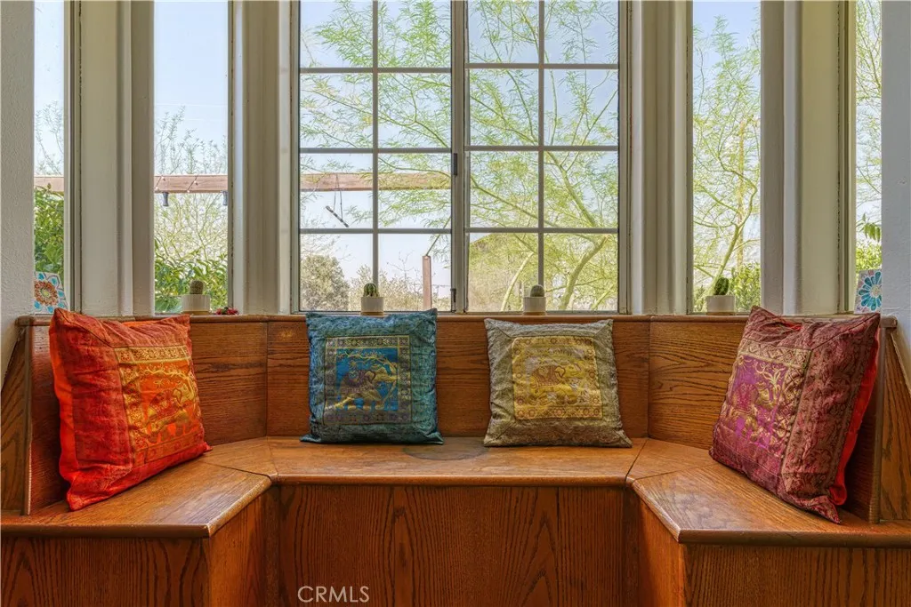 7024 Saddleback, Joshua Tree, California 92252 home-pic-11